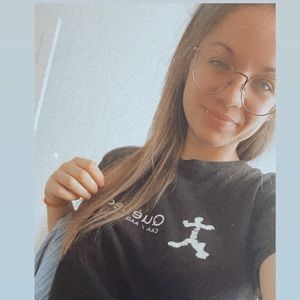 Meet your Posher, Catherine